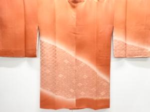 未使用品　花菱模様織り出し絵羽道行コート